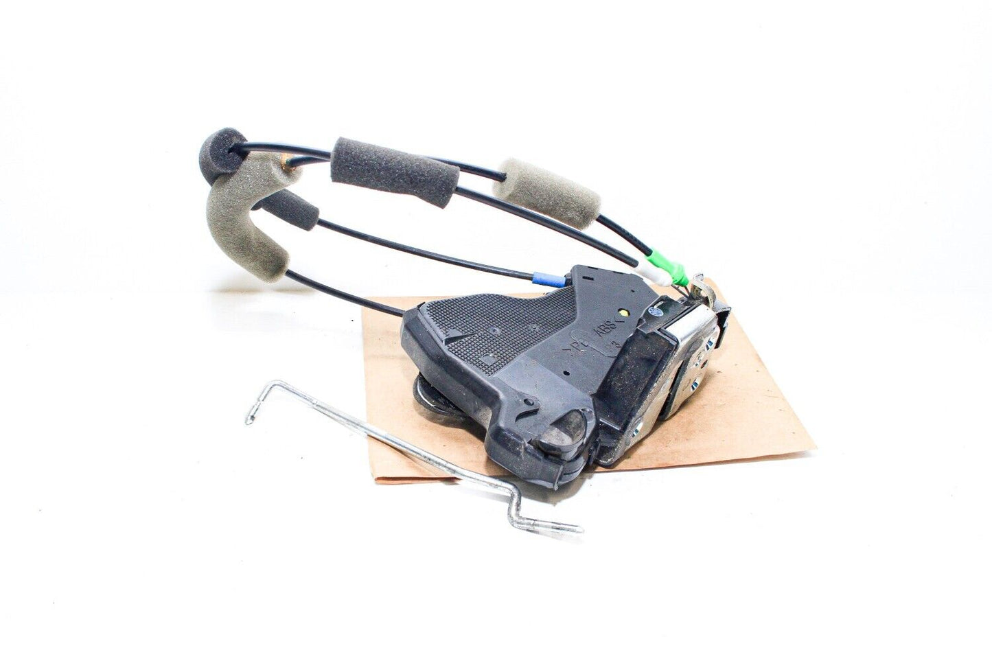 06-13 Lexus Is250 Front Rh Door Lock Latch Actuator 69030-53100 Oem Used