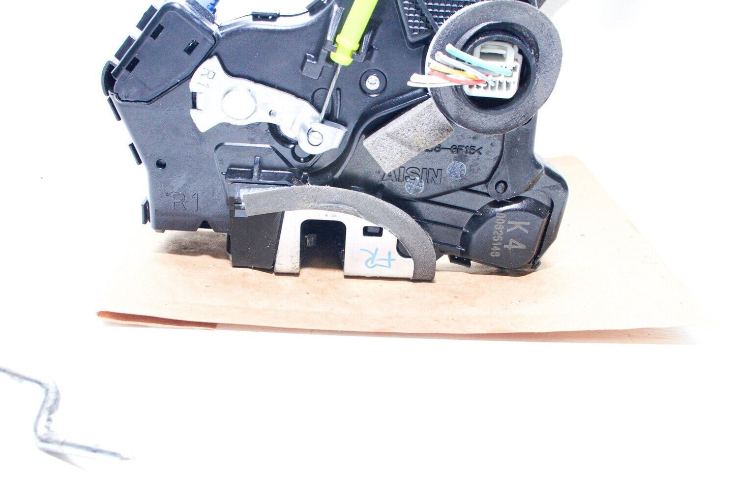 06-13 Lexus Is250 Front Rh Door Lock Latch Actuator 69030-53100 Oem Used