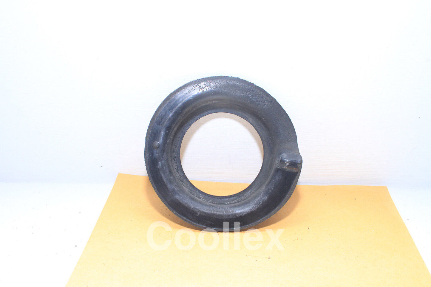 06-21 Lexus Is250 Is350 Fr Lower Spring Insulator 48158-30020 Oem Used