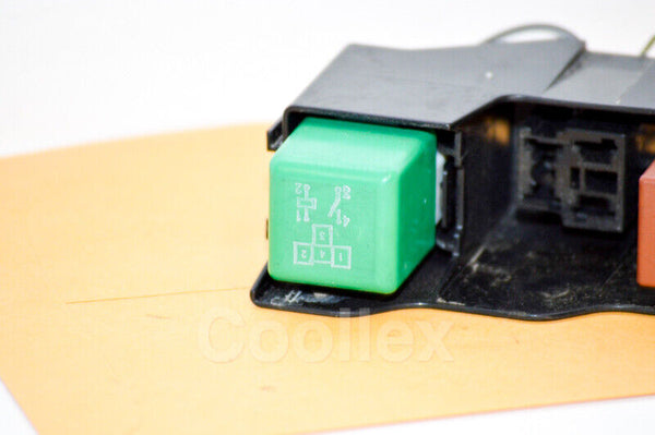 06-15 Lexus Is250 Is350 Fuse Relay Block w/Denso Relays 82660-30A10 Oem Used