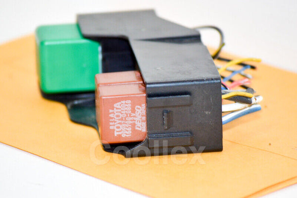 06-15 Lexus Is250 Is350 Fuse Relay Block w/Denso Relays 82660-30A10 Oem Used