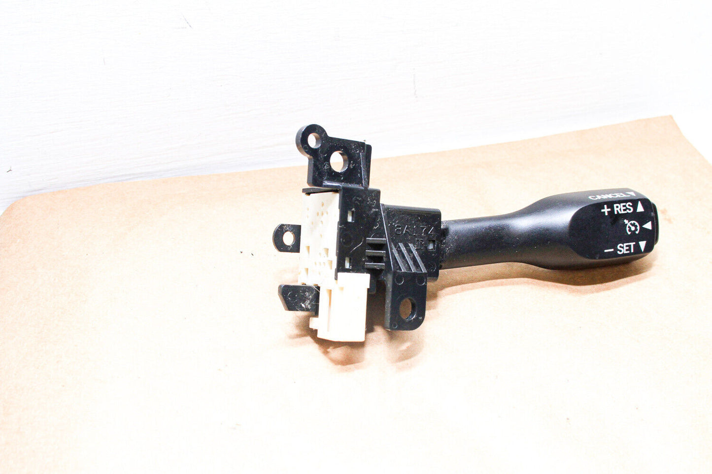 06-20 Lexus Cruise Control Switch 84632-58011 Oem