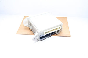 07-09 Lexus Ls460 Rear Lh Luggage Room Junction Fuse Box 82670-50120 Oem