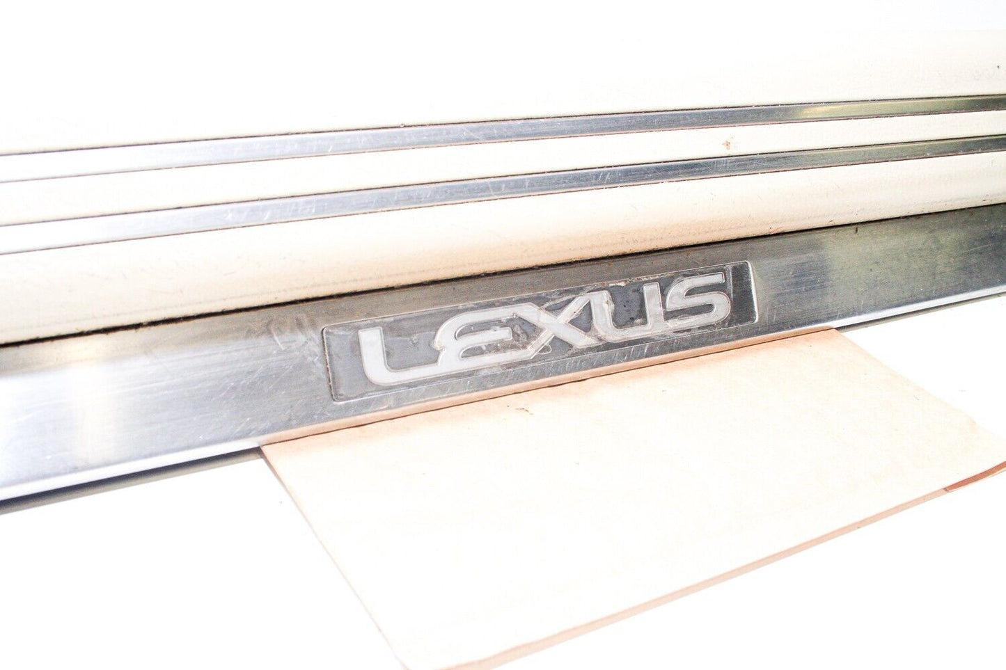 07-10 Lexus Ls460 Front Drivers Door Sill Plate Ivory 67914-50111-A0 Oem