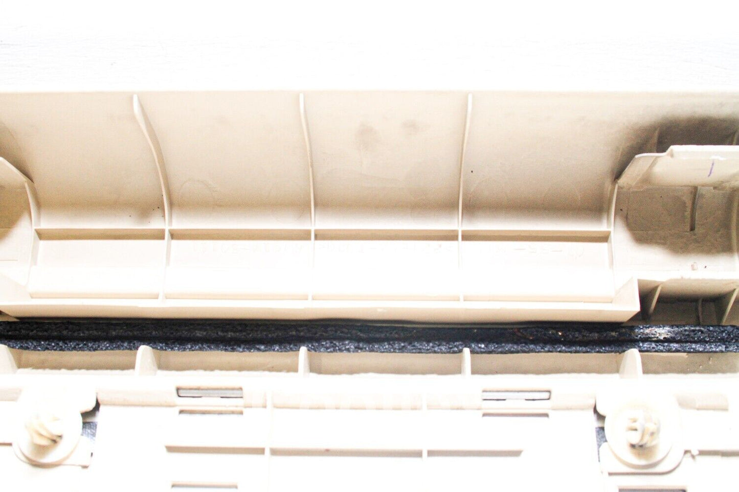 07-10 Lexus Ls460 Front Drivers Door Sill Plate Ivory 67914-50111-A0 Oem