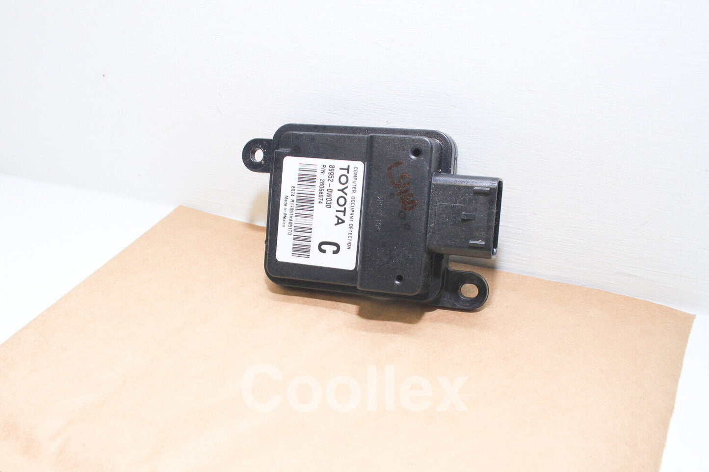 07-12 Lexus Ls460 Passenger Discriminating Sensor, Occupant Sensor 89952-0W032 Oem Used