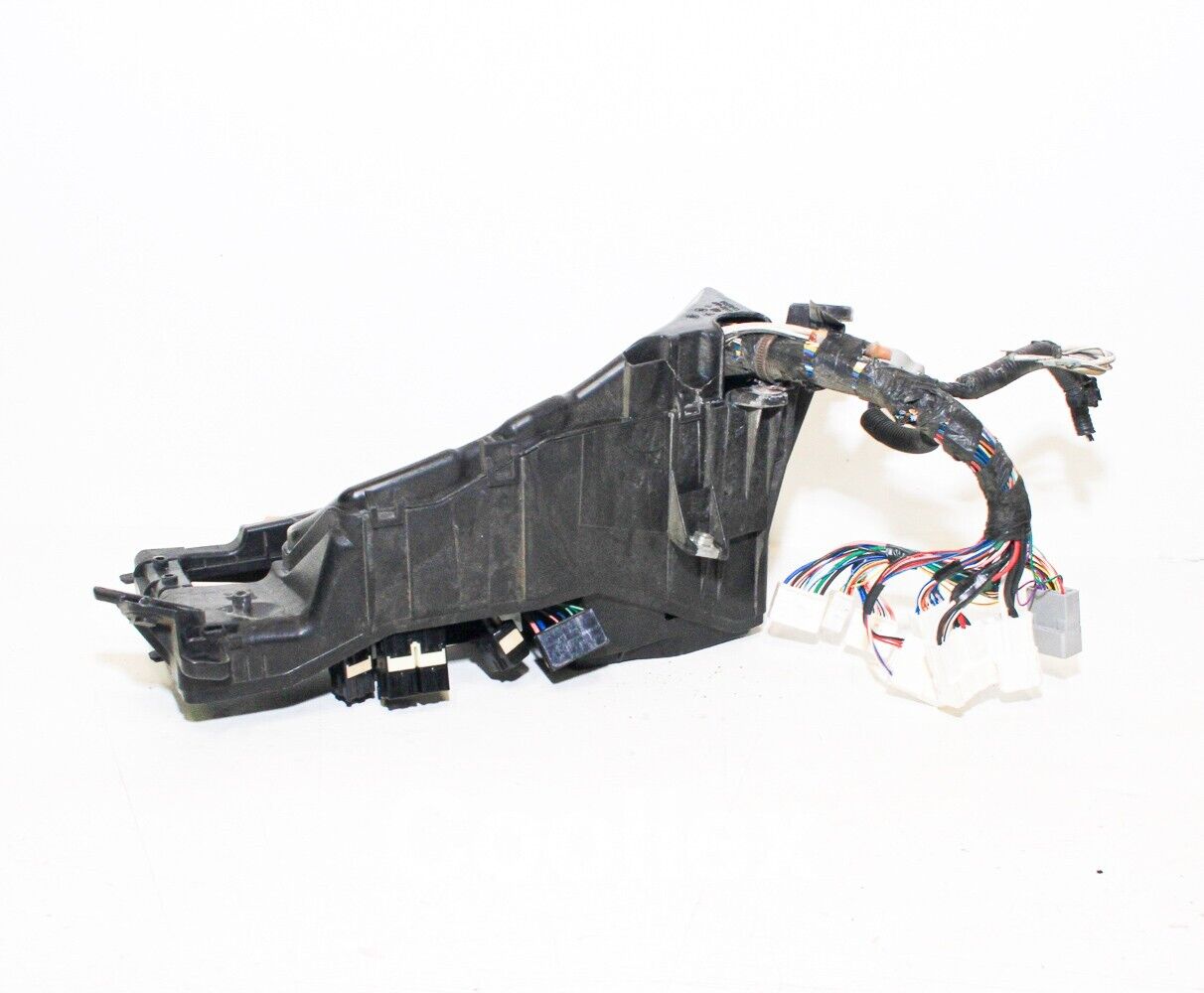07-14 Lexus Ls460 Engine Relay junction Block 82663-50070 82735-50010 Oem Used