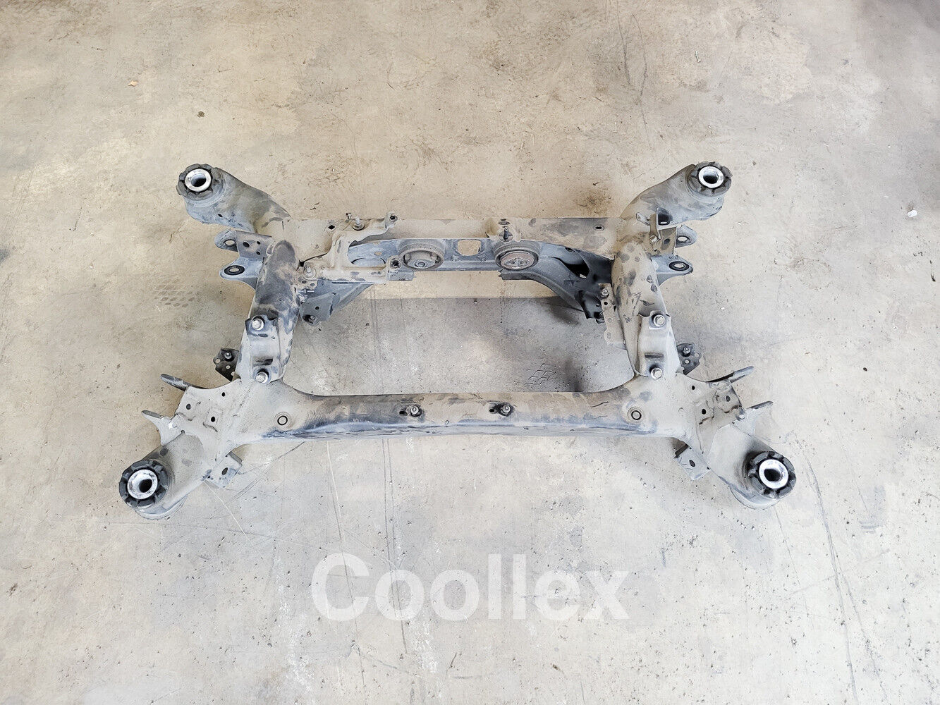 07-14 Lexus Ls460 Rear Cross member Rear Subframe 51206-50050 Oem Used