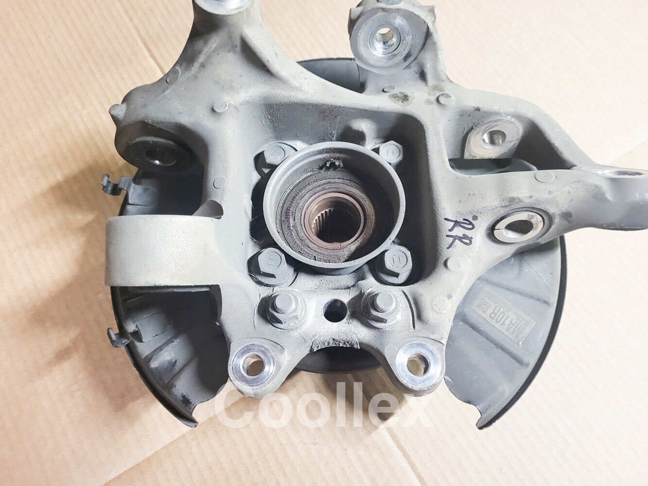 07-17 Lexus Ls460 Rear Rh Knuckle Spindle 42304-50100 Oem Used