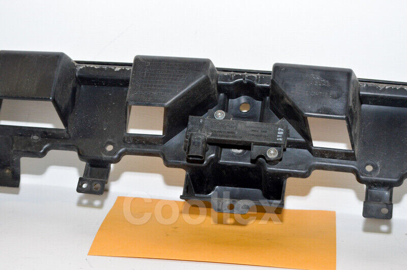09-15 Jaguar XF Rear Bumper Cover Center Bracket w/Keyless Antenna C2z22091 Oem