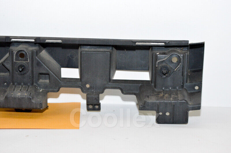 09-15 Jaguar XF Rear Bumper Cover Center Bracket w/Keyless Antenna C2z22091 Oem
