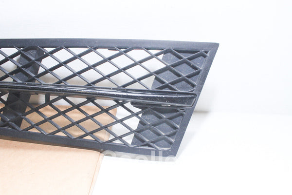 11-13 Bmw 550i F10 Front Left Bumper Outer Grill Insert 51-11-7-200-697 Oem Used
