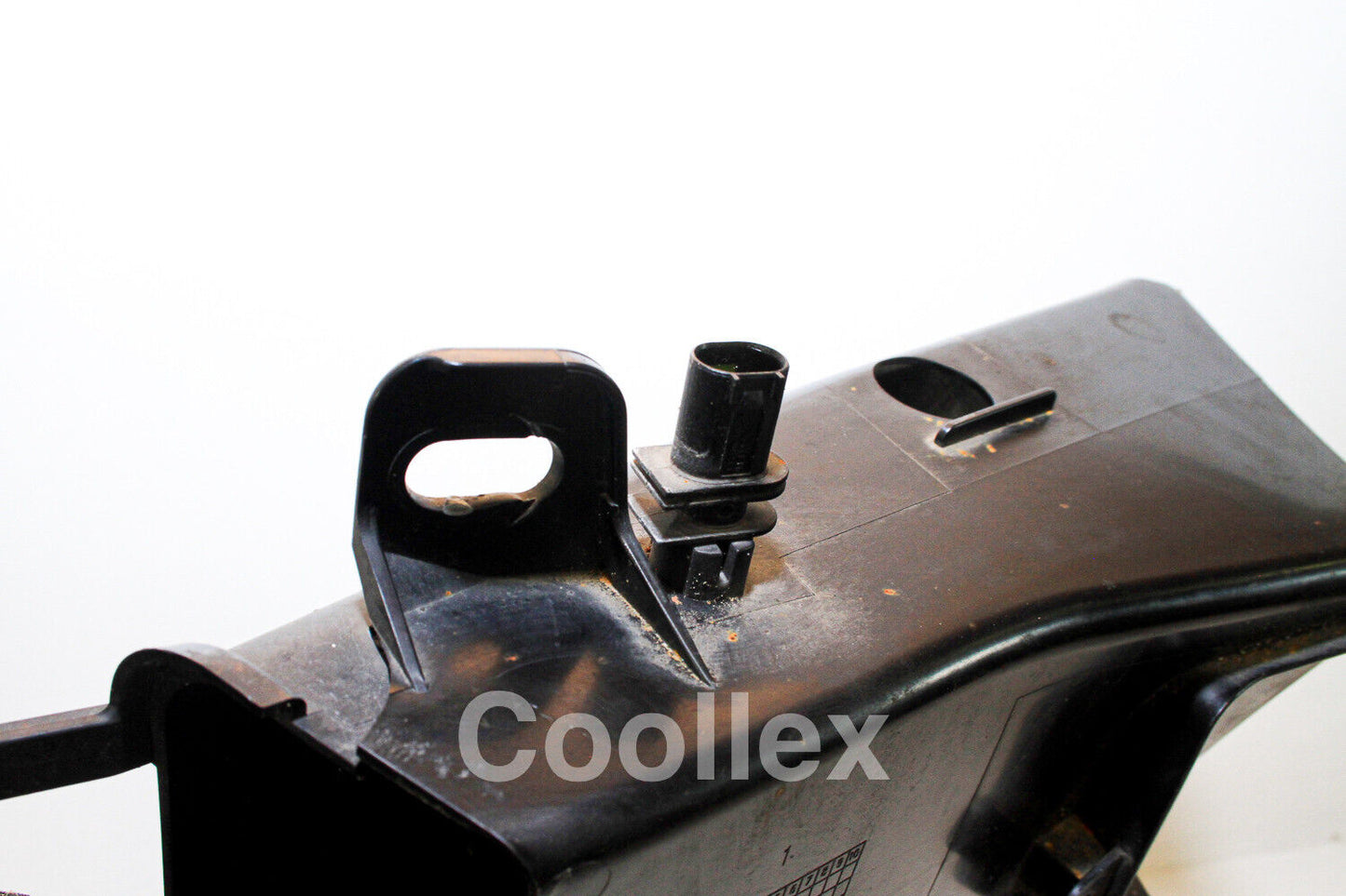 11-13 Bmw 550i F10 Front Rh Lower Intake Duct 51-74-7-200-798 Oem Used