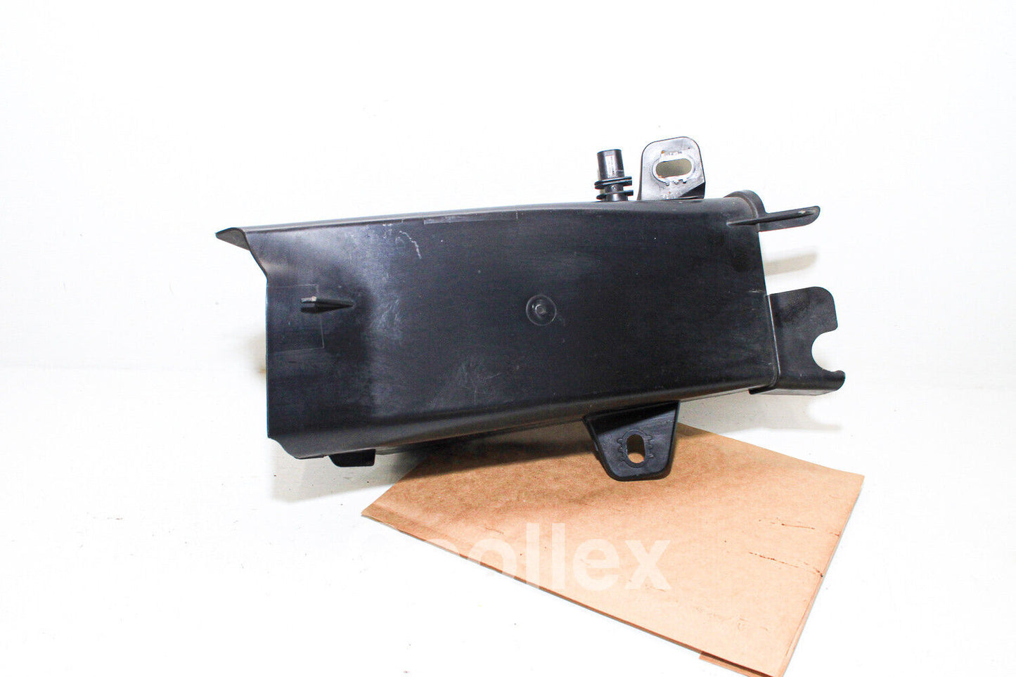 11-13 Bmw 550i F10 Front Rh Lower Intake Duct 51-74-7-200-798 Oem Used