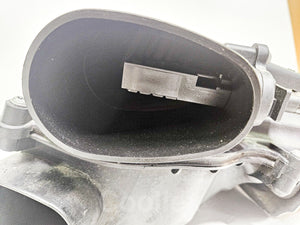 11-13 Bmw 550i F10 Right Air Cleaner Assembly 4.4 13-71-7-577-466 Oem