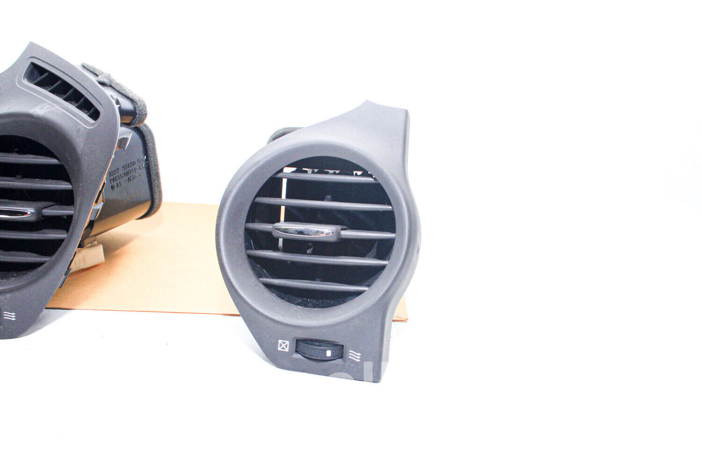 11-13 Lexus Is250 Is350 Brown Dashboard Air Vents 55650-53060 55660-53060 Oem Used