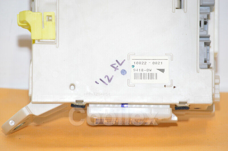11-13 Lexus Is250 Left Under Dash Fuse Junction Box 82730-53052 82672-53060 Oem