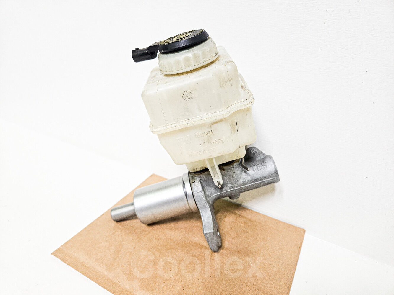 11-16 Bmw 550i F10 Brake Master Cylinder 34-33-6-796-729 Oem Used