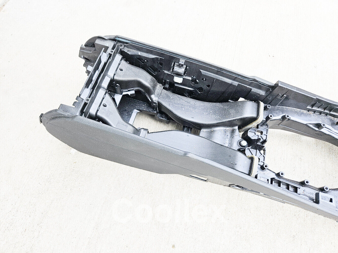 11-16 Bmw 550i F10 Console Base Center Bare 51-16-9-288-907 Oem
