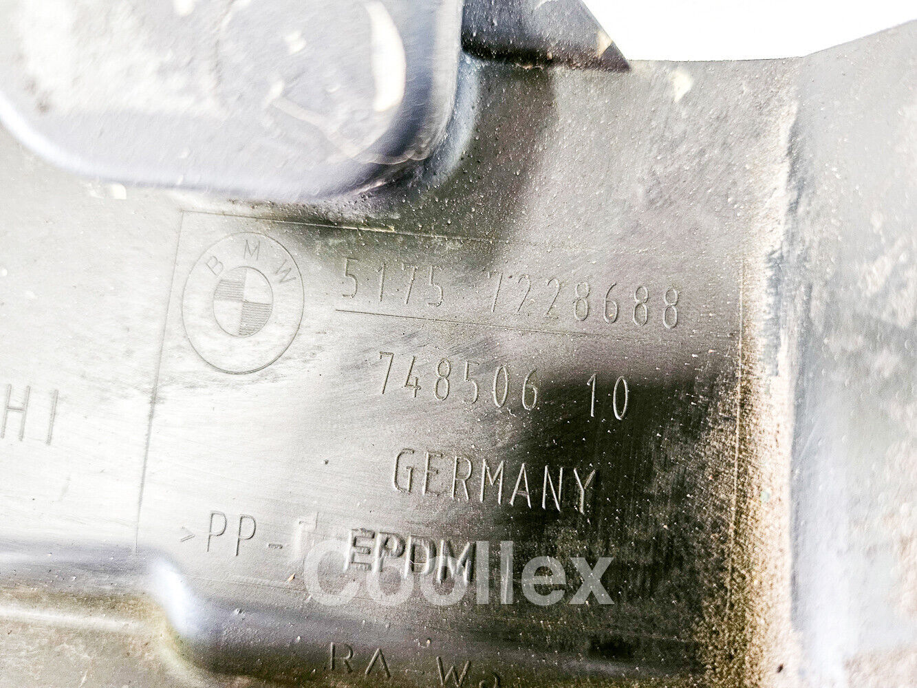 11-19 Bmw 550i F10 Rear Cover Steering Rack 51-75-7-228-688 Oem Used