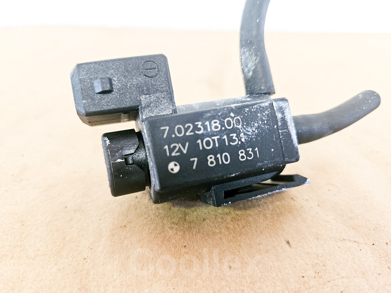 11-16 Bmw 550i F10 Egr Valve Control Solenoid 11-74-7-810-831 Oem