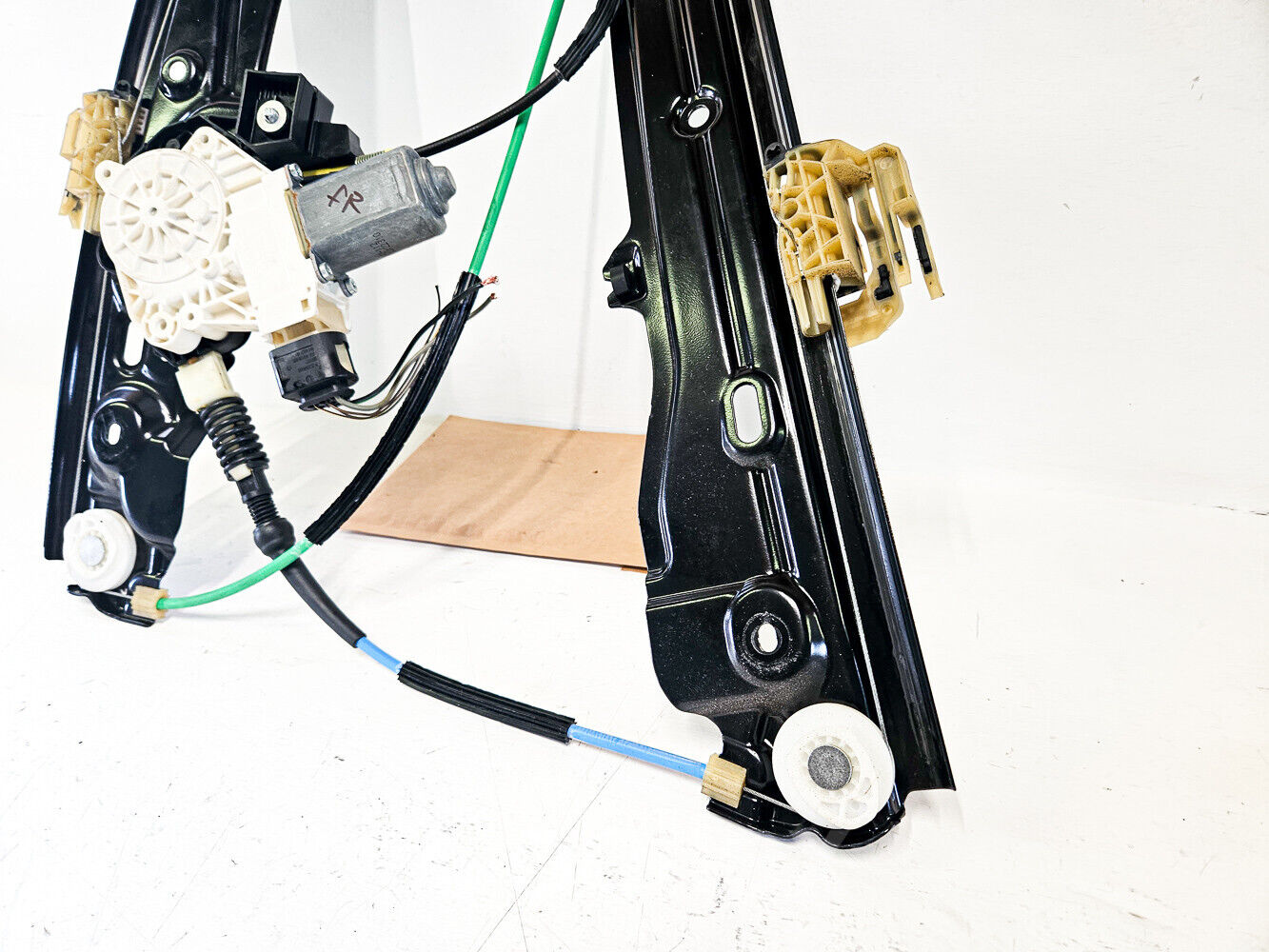 11-16 Bmw 550i F10 Front Right Window Regulator w/Motor 51-33-7-182-132 Oem