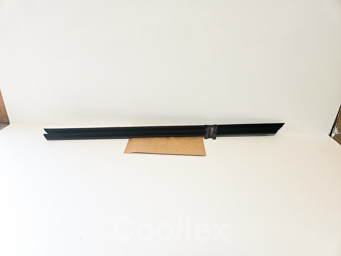 11-16 Bmw 550i F10 Inner Rear Left Window C Channel 51-35-7-182-289 Oem