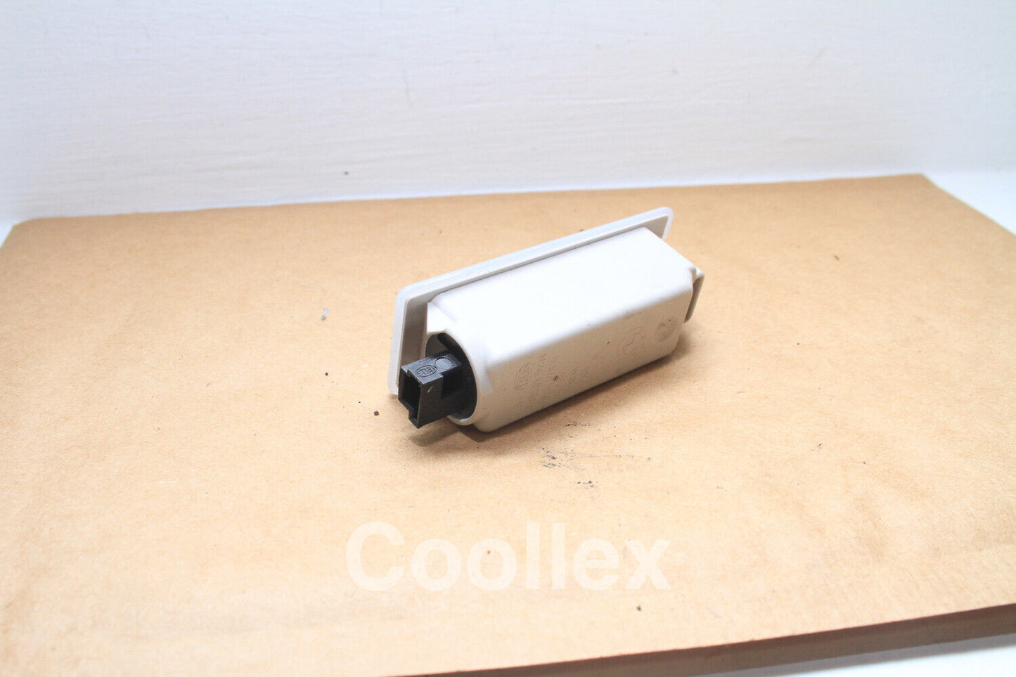 11-16 Bmw 550i F10 Glove Box Lamp 63-31-6-972-605 Oem Used