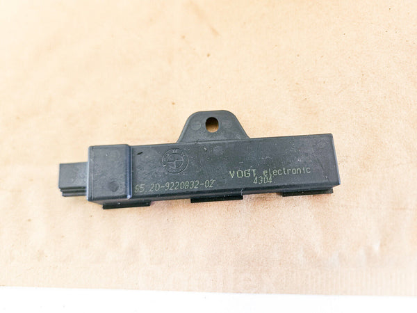 11-16 Bmw 550i F10 Keyless Entry Antenna 65-20-9-220-832 Oem