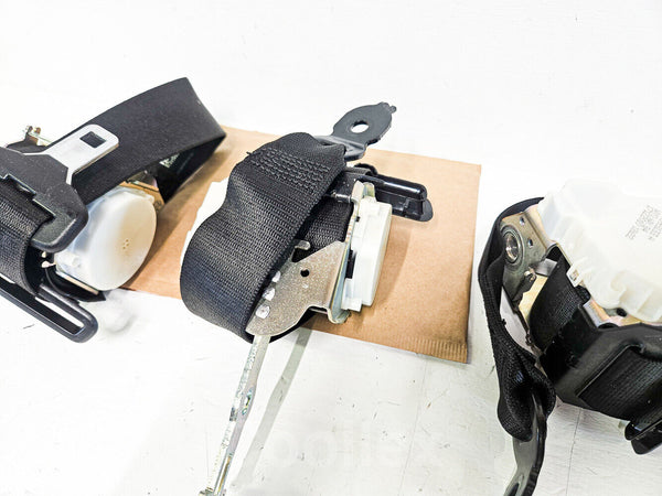 11-16 Bmw 550i F10 Rear Seat Belt Set 72-11-9-163-245, 72-11-7-243-759 Oem