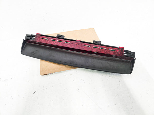 11-16 Bmw 550i F10 Rear Third Brake Stop Light 63-25-7-230-799 Oem