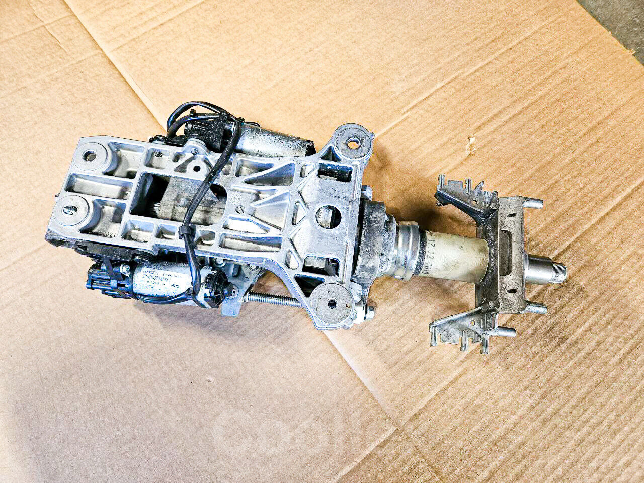 11-16 Bmw 550i F10 Steering Wheel Column 32-30-6-788-155 Oem