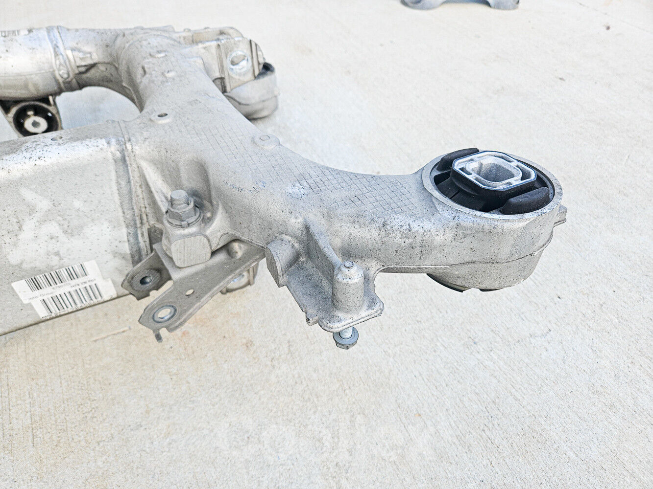 11-19 Bmw 550i F10 Rear Subframe 33-31-6-799-103 Oem Used