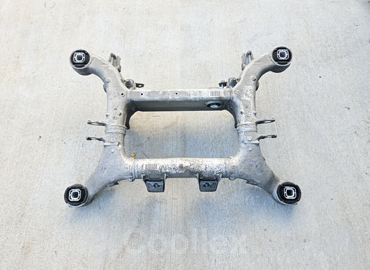 11-19 Bmw 550i F10 Rear Subframe 33-31-6-799-103 Oem Used