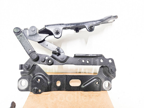 11-19 Bmw 550xi F10 Left Engine Hood Hinge 41-61-7-207-199 Oem Used