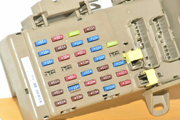 13-16 Subaru Forester Junction Block, Joint Fuse Box 82201FJ111 Oem Used