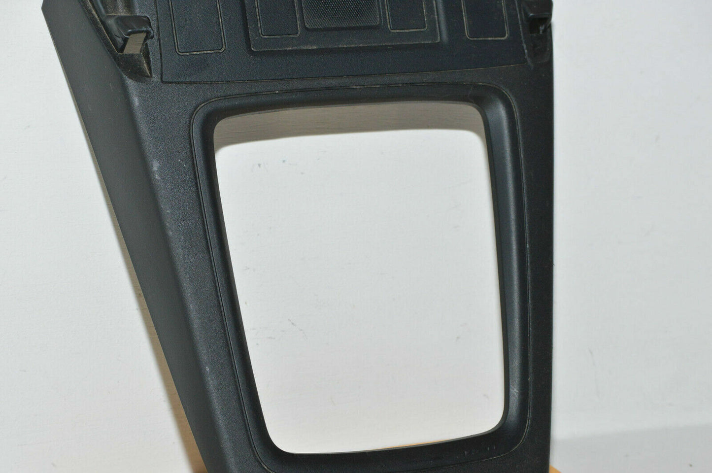 14-17 Subaru Forester Auto Transmission Shift Cover Plate 92122SG000 Oem Used