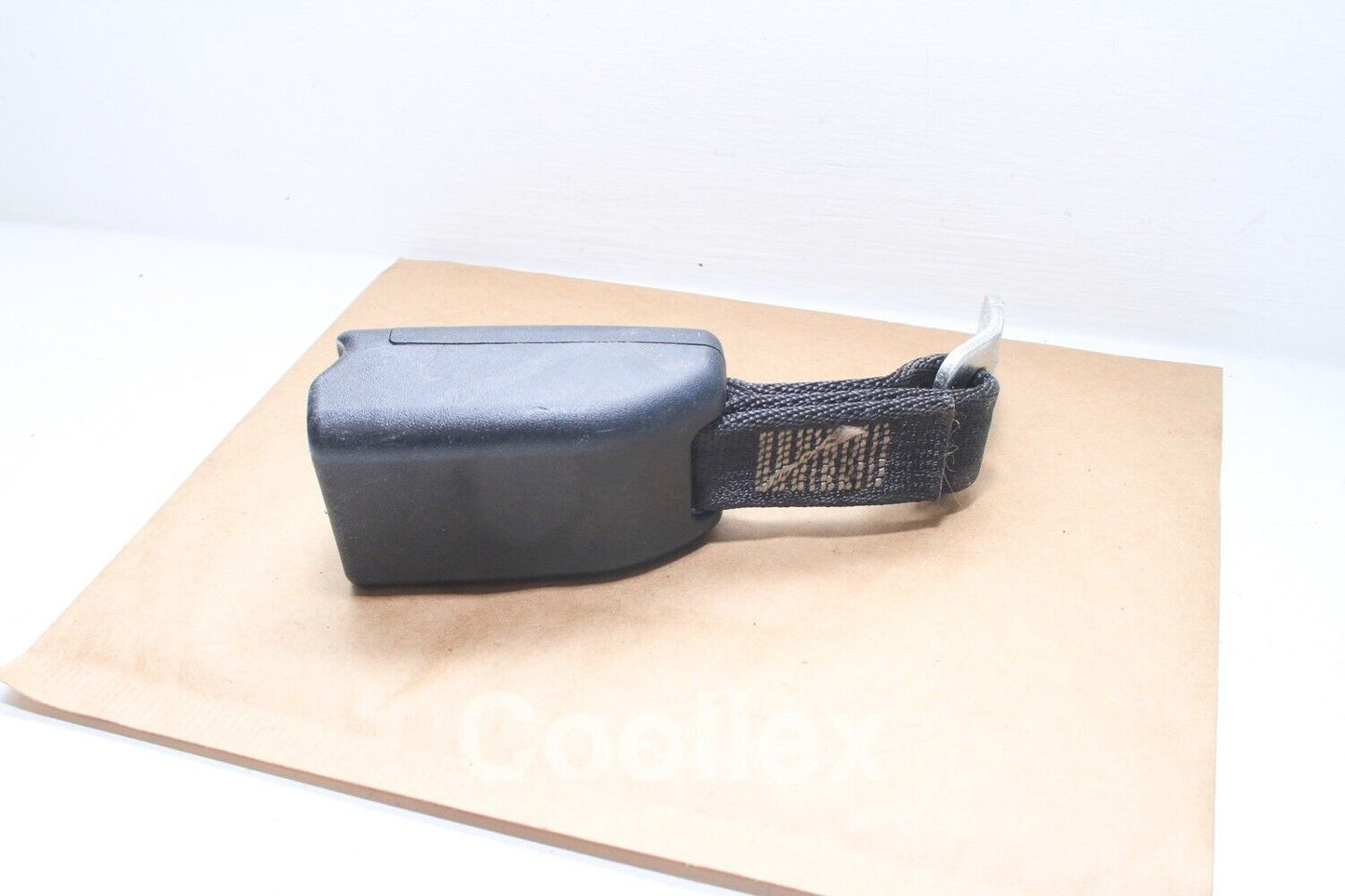 14-18 Lexus Is250 Rear Inner Seat Belt Receptacle 73390-53010-C0 Oem Used