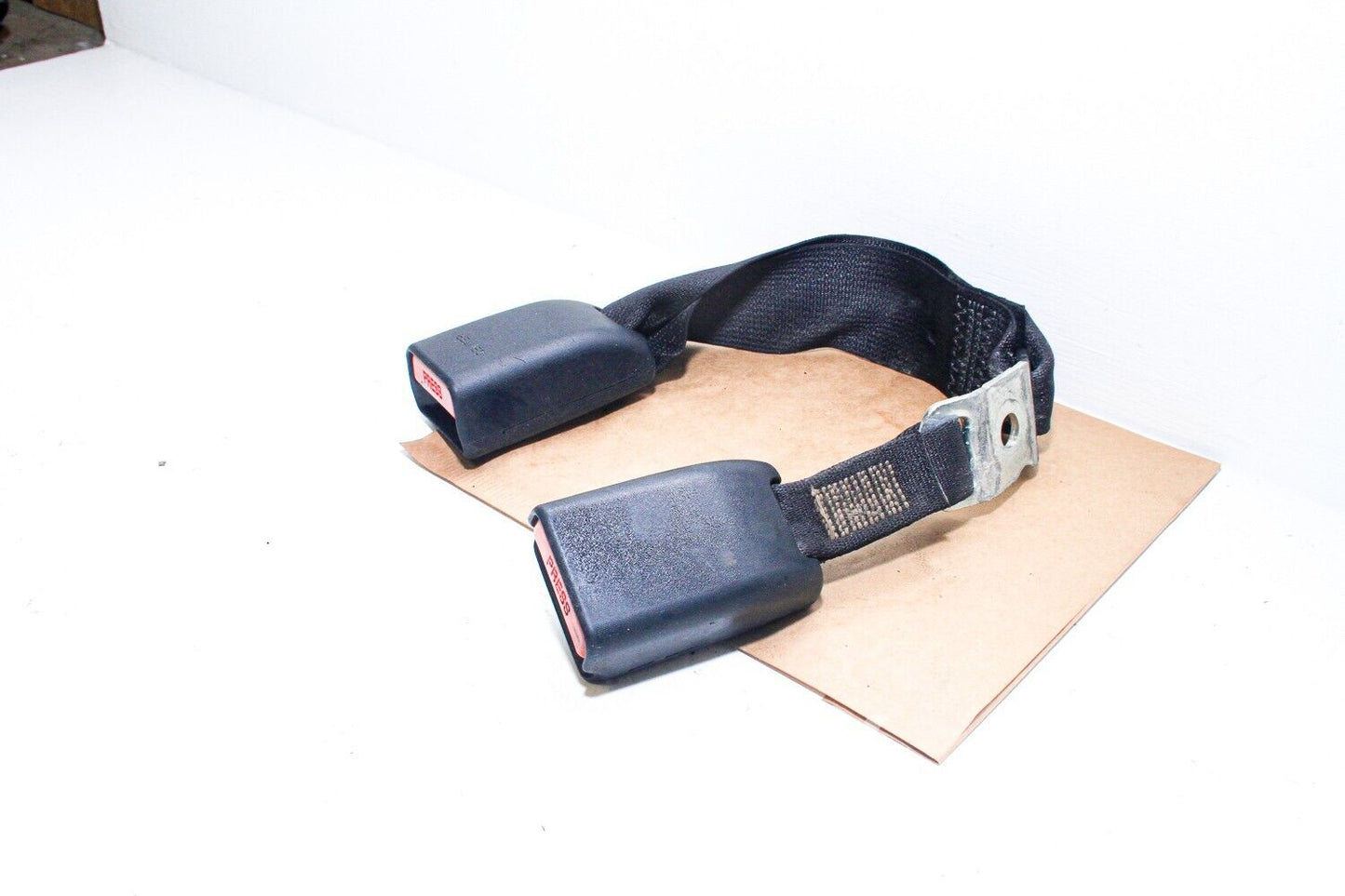 14-16 Lexus Is250 Rear SeatBelt Buckle 73470-53110-C0 Oem Used