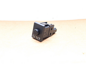 04-23 Lexus Is250 Tire Pressure Monitoring System (TPMS) Reset Switch 84746-AE010 Oem Used