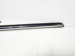 07-13 Mini Cooper Clubman Right Passenger Door Window Molding 51-33-7-146-092 Oem Used