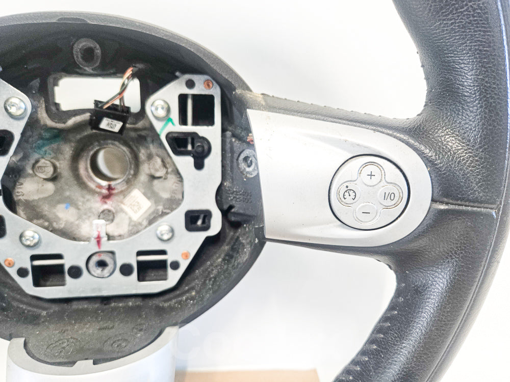 07-16 Mini Cooper Clubman Steering Wheel 32-30-6-794-624 Oem Used