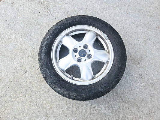 09-15 Mini Cooper Clubman 5 Spoke Wheel Tire 175/65/15 36-11-6-777-960, 6768498-13 Oem Used