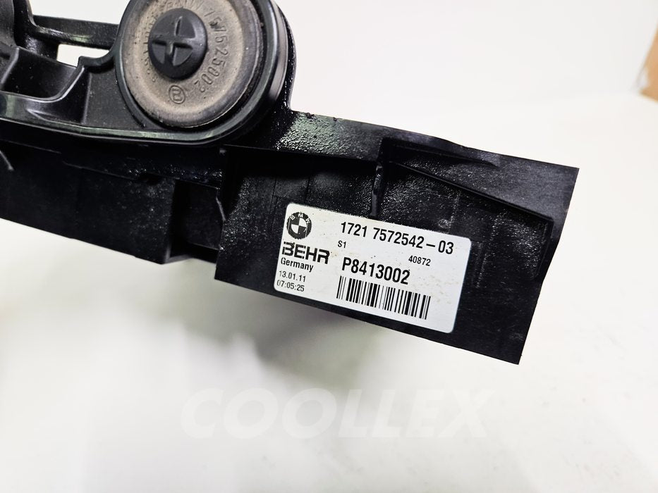 11-19 F10 550i BMW Oil Cooler 17-21-7-572-542 Oem Used