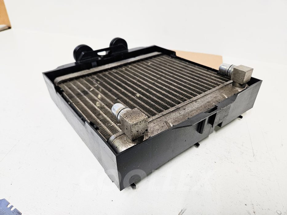 11-19 F10 550i BMW Oil Cooler 17-21-7-572-542 Oem Used