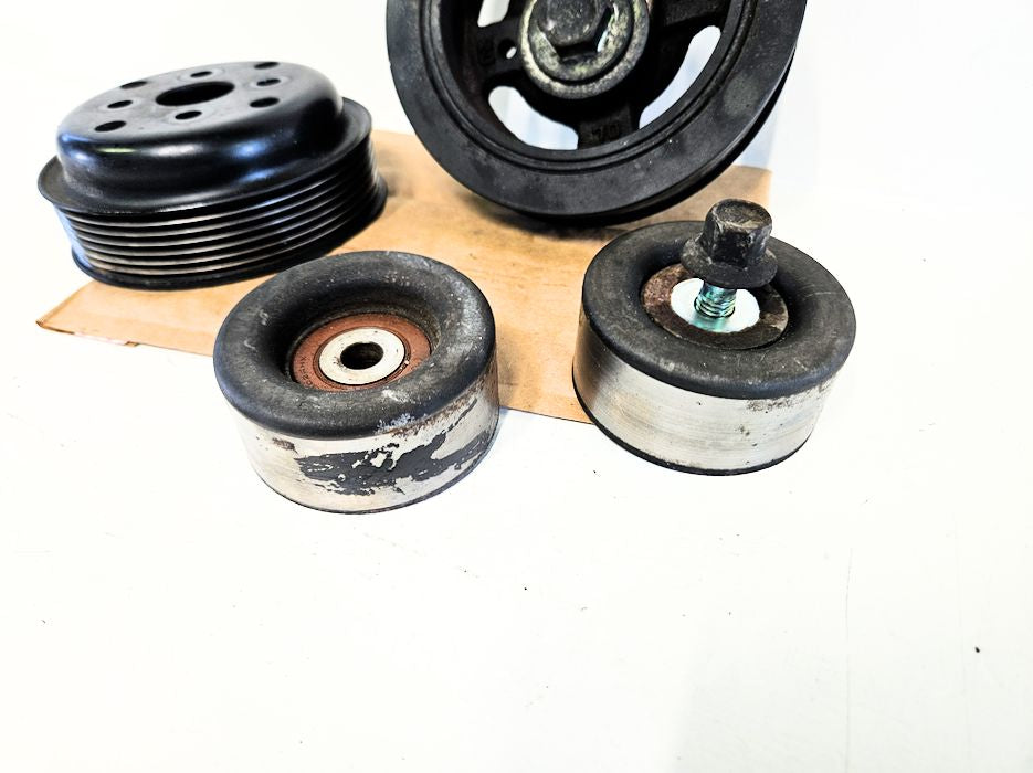06-16 Lexus IS250 Awd Set Of Engine Pulleys Crank, Water Pump, Idler 13470-31022, 16173-31010 Oem Used