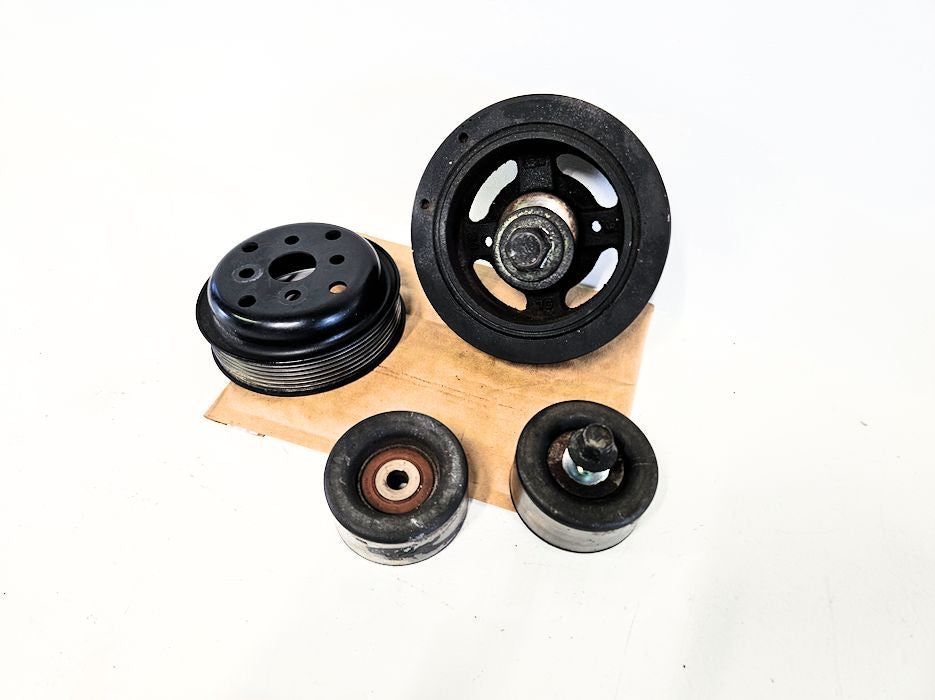 06-16 Lexus IS250 Awd Set Of Engine Pulleys Crank, Water Pump, Idler 13470-31022, 16173-31010 Oem Used