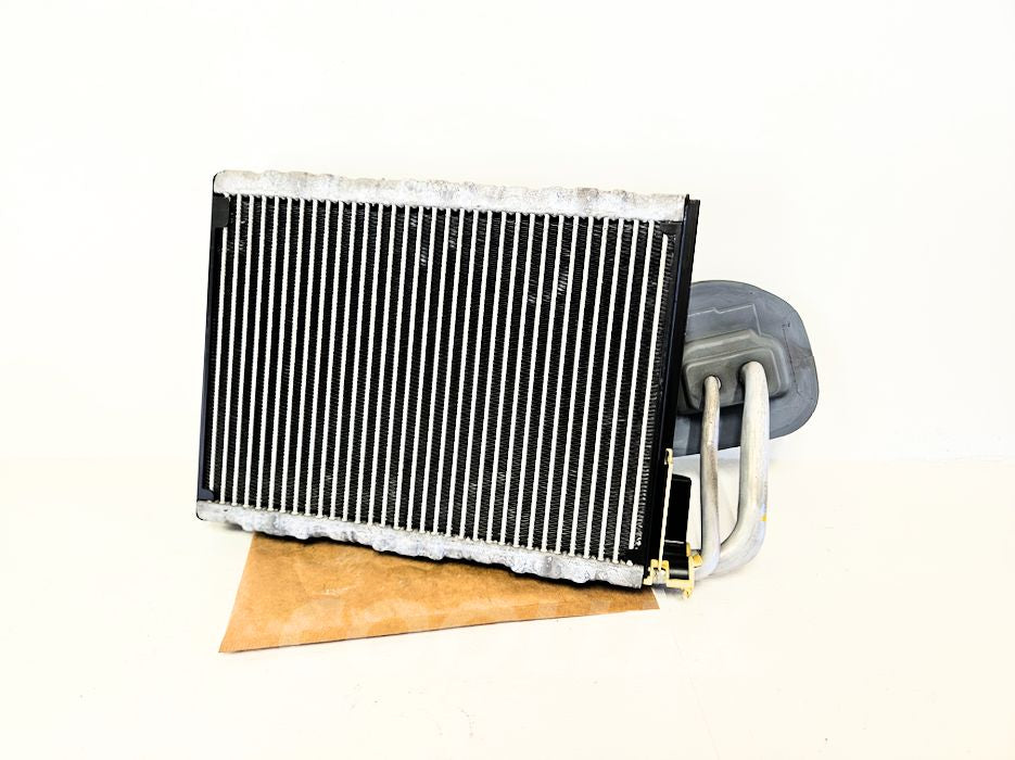 11-19 Bmw 550i F10 Evaporator Core 64-11-9-383-678 (broken lines) Oem Used