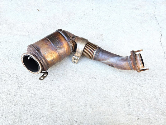 11-12 Bmw 550i F10 Catalytic Converter Right 18-32-7-645-234 Oem Used
