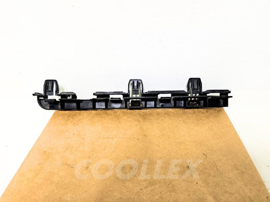 11-19 Bmw 550i F10 Left Rocker Molding Support Bracket 51-77-7-184-775 Oem Used